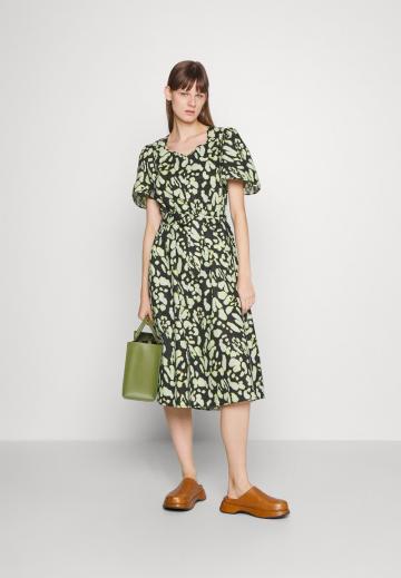 Летнее платье