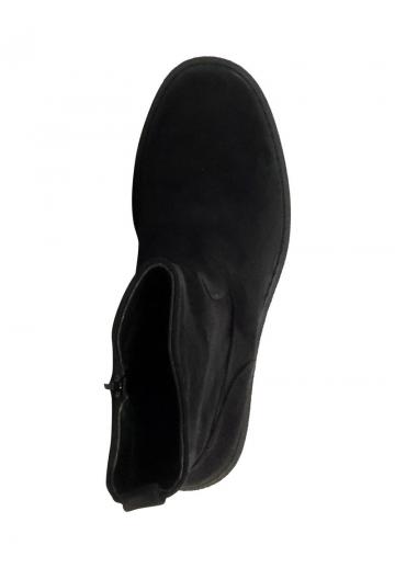 Сапожки на танкетке