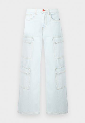 Свободные джинсы