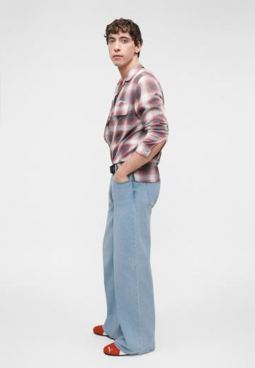 Прямые джинсы