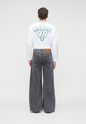 Прямые джинсы