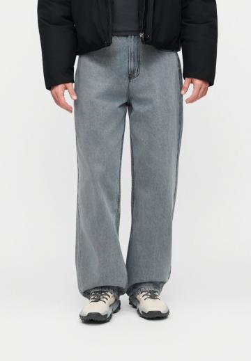 Свободные джинсы