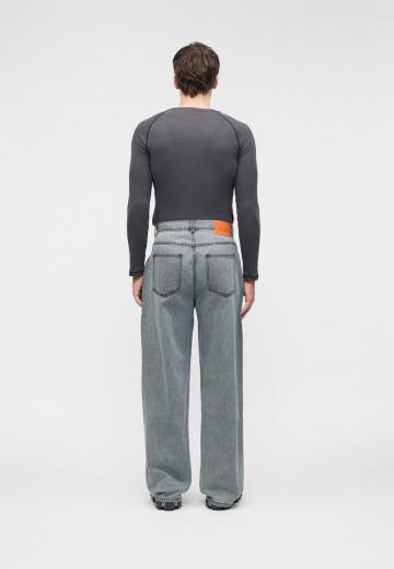 Свободные джинсы