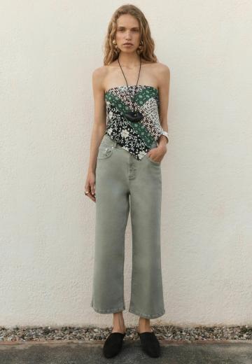 Прямые джинсы