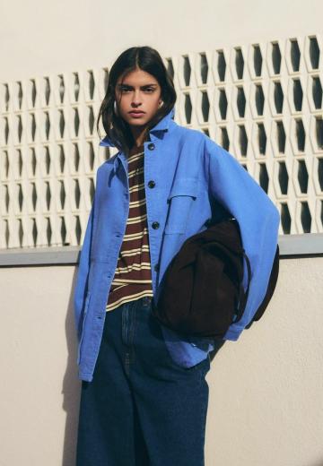 Куртка с накладнымит карманами