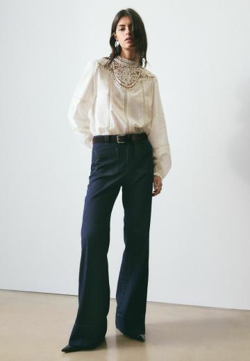 Клешеные брюки