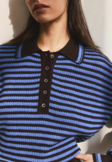 Пуловер с воротником поло