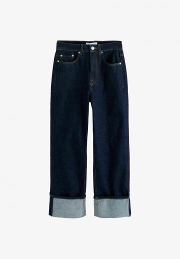 Прямые джинсы