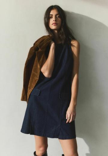 Джинсовый комбинезон