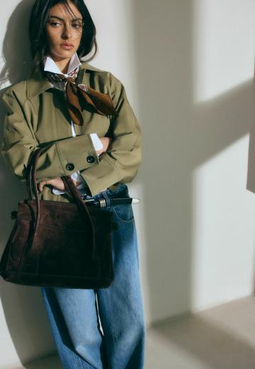 Блейзер с накладными карманами