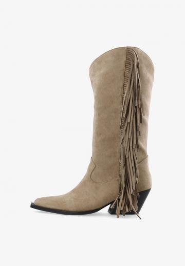 Ковбойские сапоги