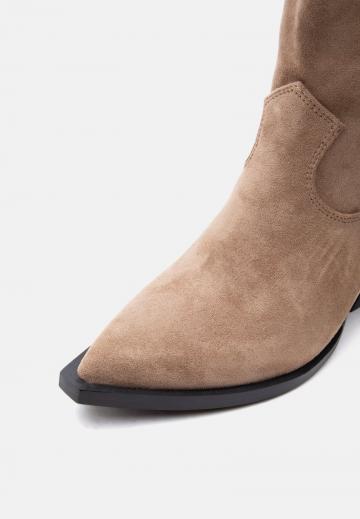 Ковбойские сапоги