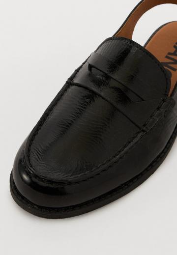 Полуботинки