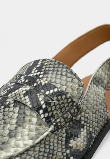 Полуботинки