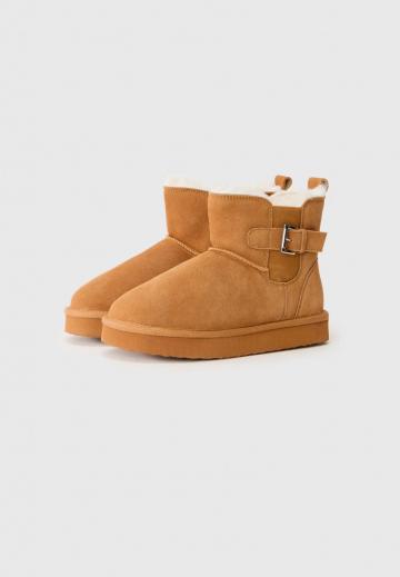 Широкие сапоги