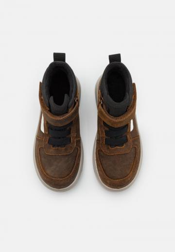 Высокие кеды