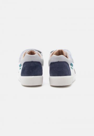 Детская обувь