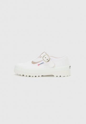 Полуботинки