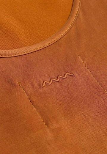 Топ на бретельках