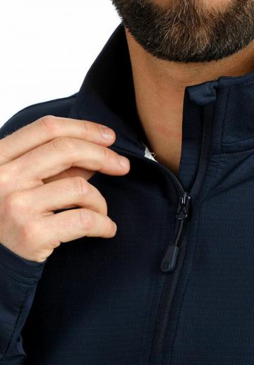 Спортивная кофта