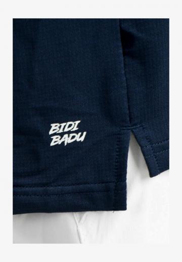 Спортивная кофта