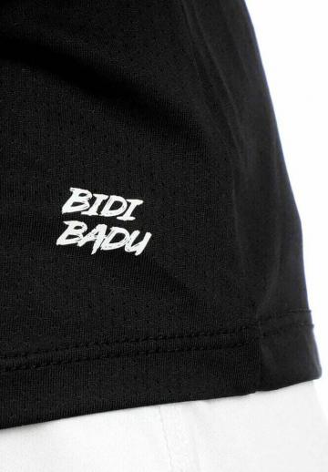 Спортивный топ