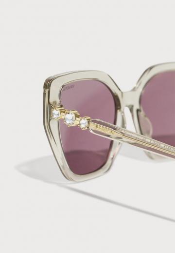 Солнечные очки