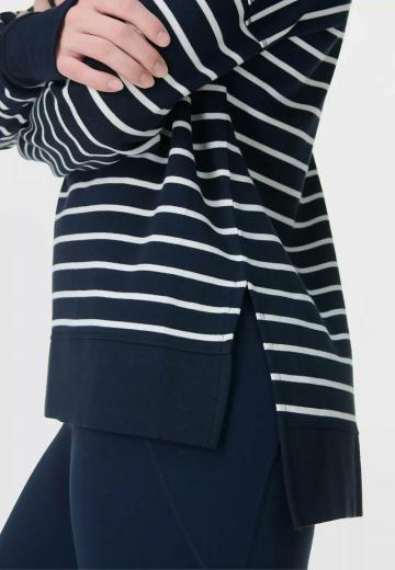 Спортивная толстовка