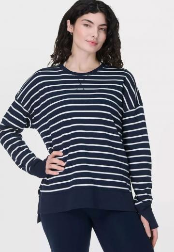 Спортивная толстовка