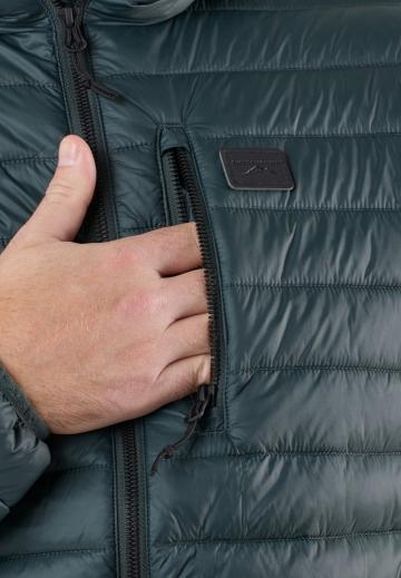 Зимняя куртка