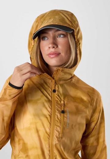 Спортивная куртка