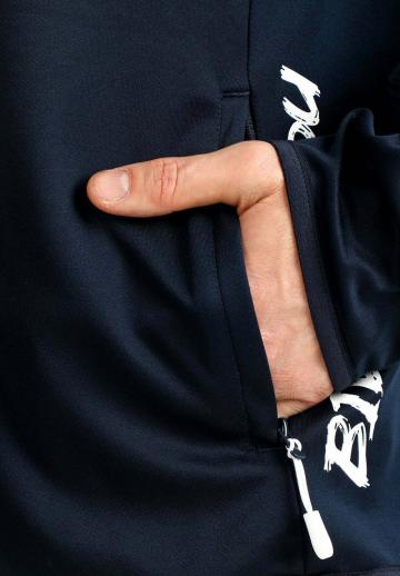 Спортивная куртка