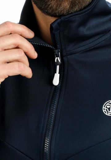 Спортивная куртка