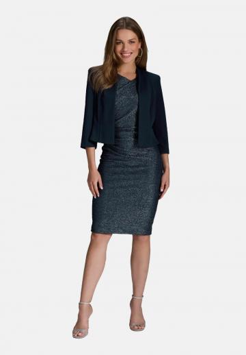 Короткий блейзер