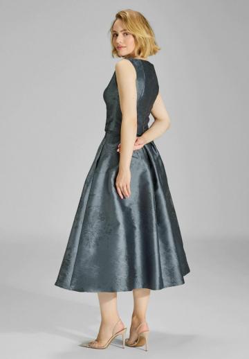 Блузка без рукавов