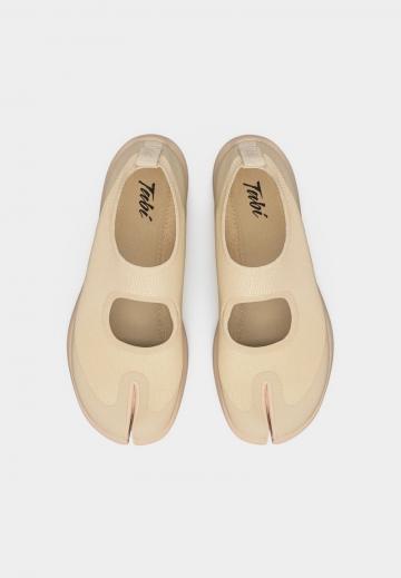 Спортивные балетки