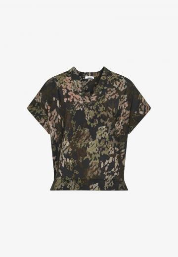 Атласная блузка