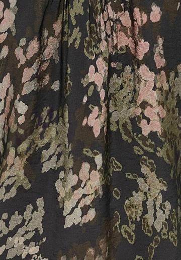 Атласная блузка