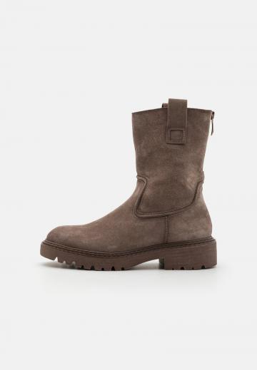 Ковбойские сапожки