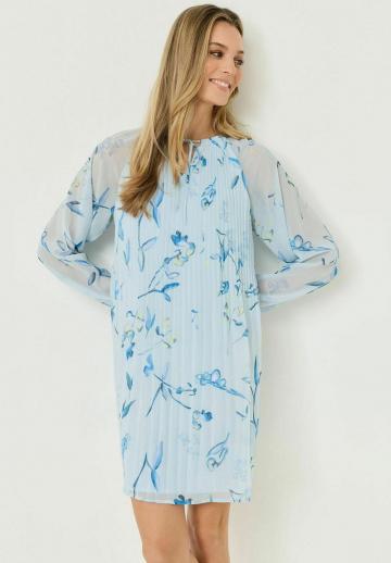 Короткое платье