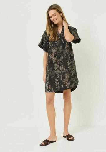 Короткое платье