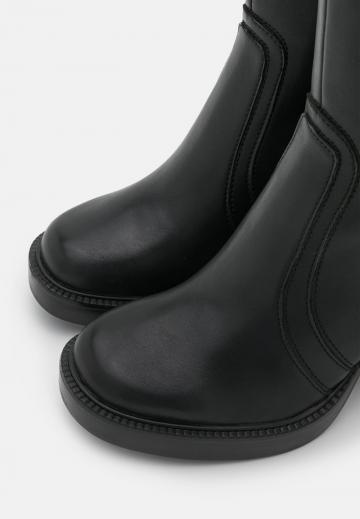 Сапоги на платформе