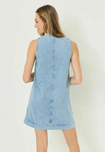 Джинсовый комбинезон