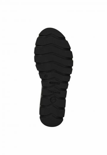 Босоножки на танкетке