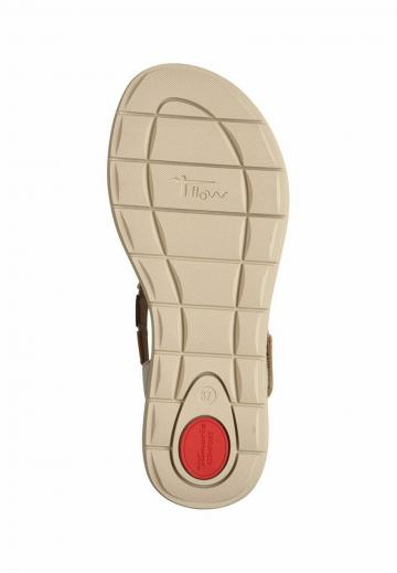 Босоножки на танкетке