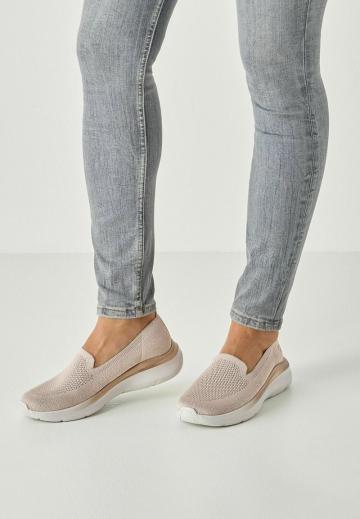 Спортивные балетки