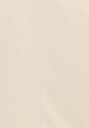 Куртка с накладнымит карманами