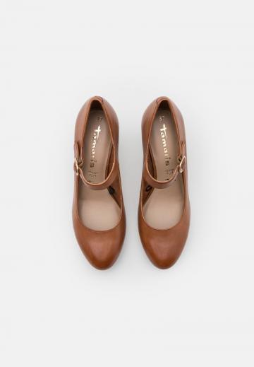 Туфли с ремешком