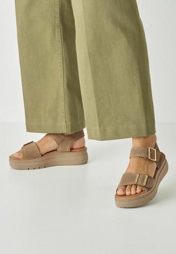 Босоножки на платформе