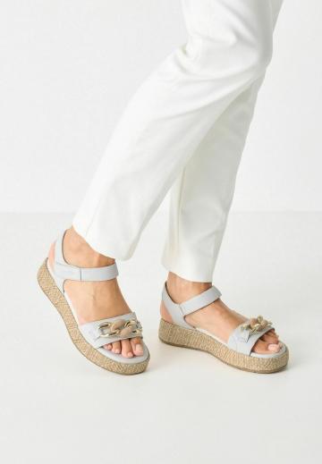 Босоножки на платформе